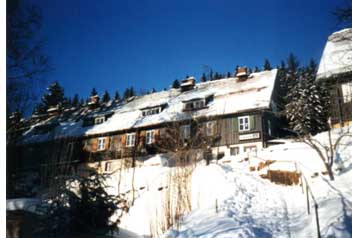 Czechy Privát Hořejší Herlíkovice, Zewnątrz